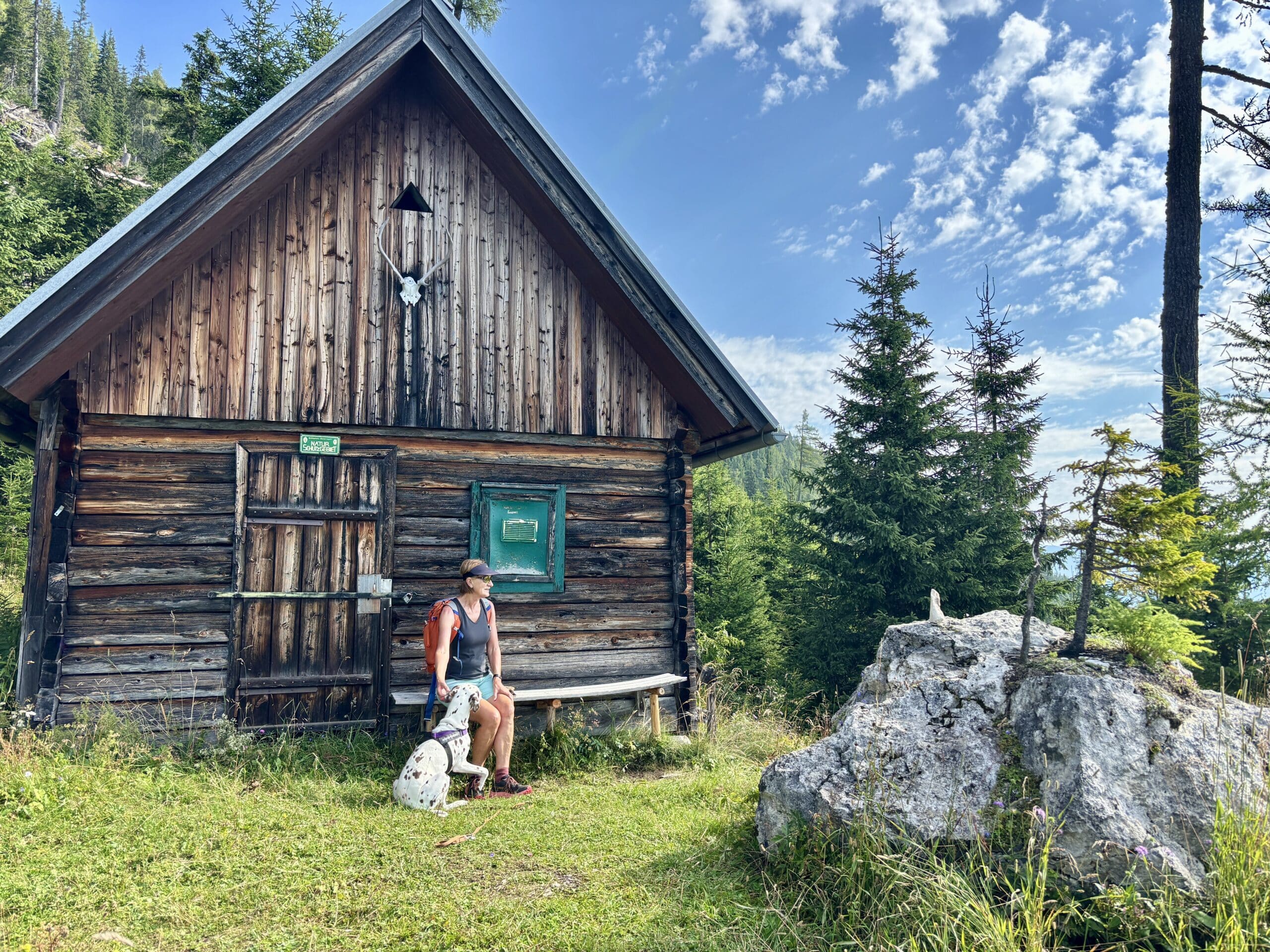 Wanderung mit Hund zum Edelweißboden Hütte am Jägersteig