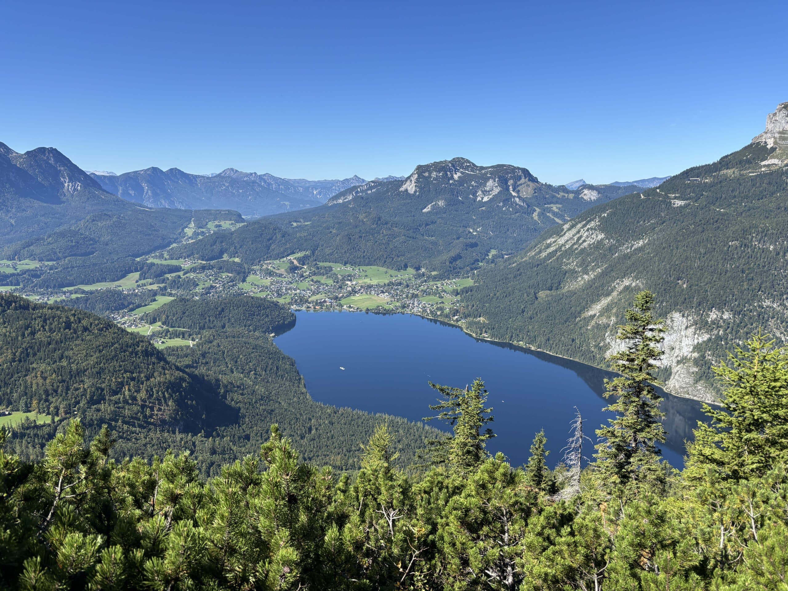 Blick auf Altausseer See beim Aufstieg auf den Ahornkogel