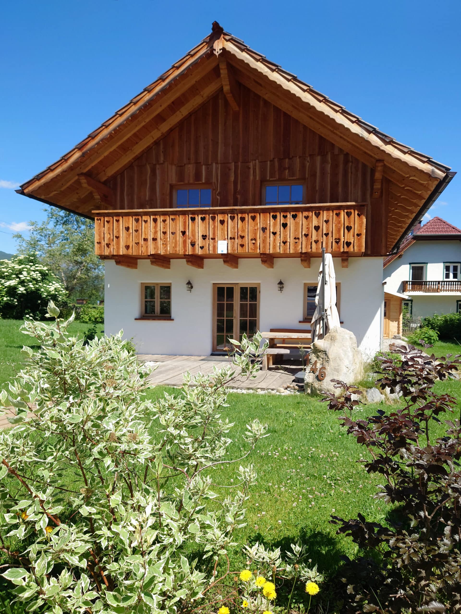 AlpiNest Feriendorf Lungau Außenansicht, Chalet