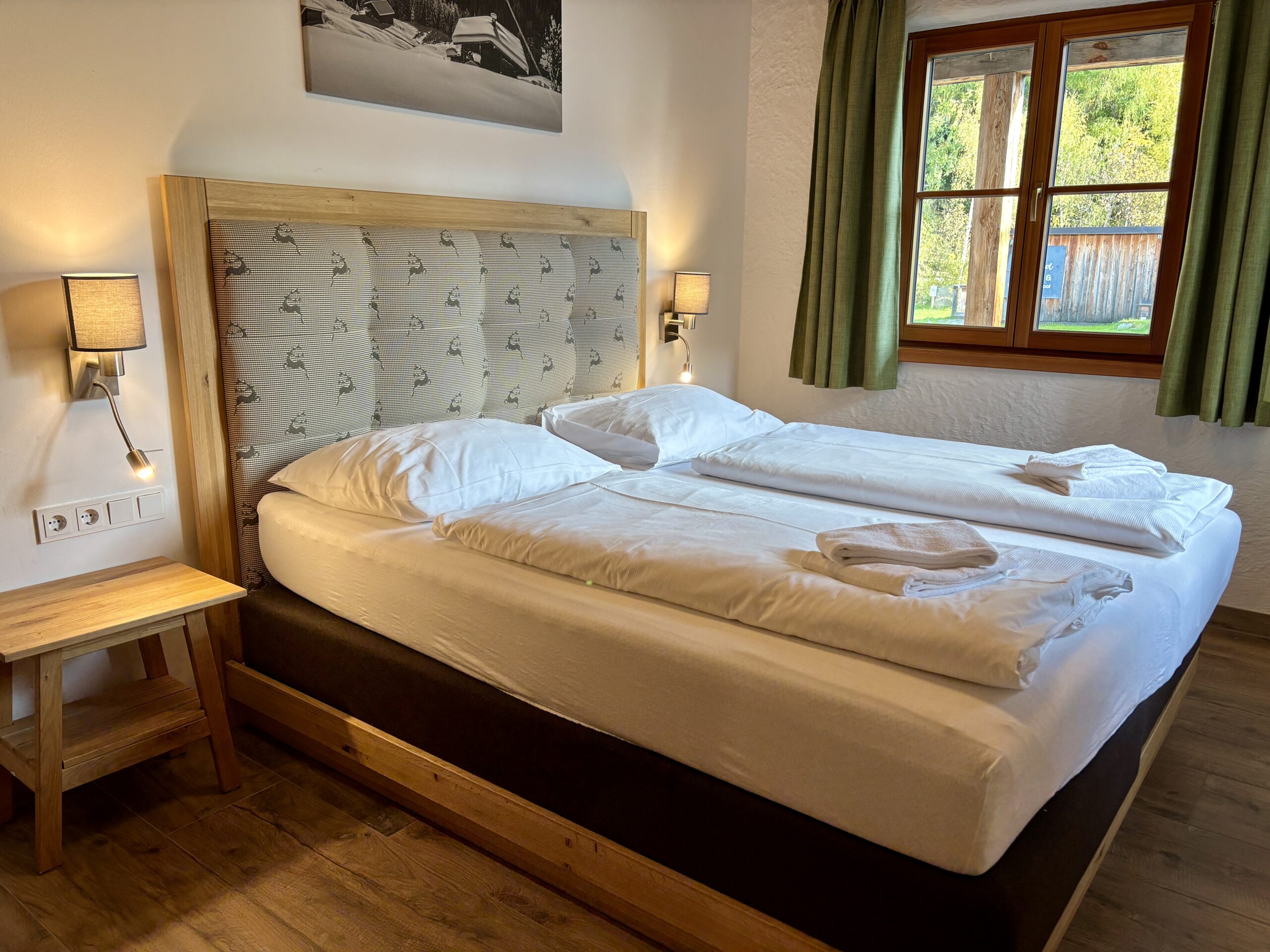 AlpiNest Chalet Schlafzimmer