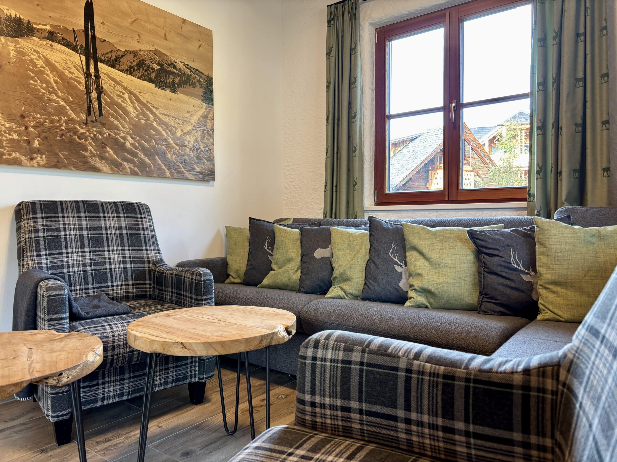 AlpiNest Wohnbereich Chalet