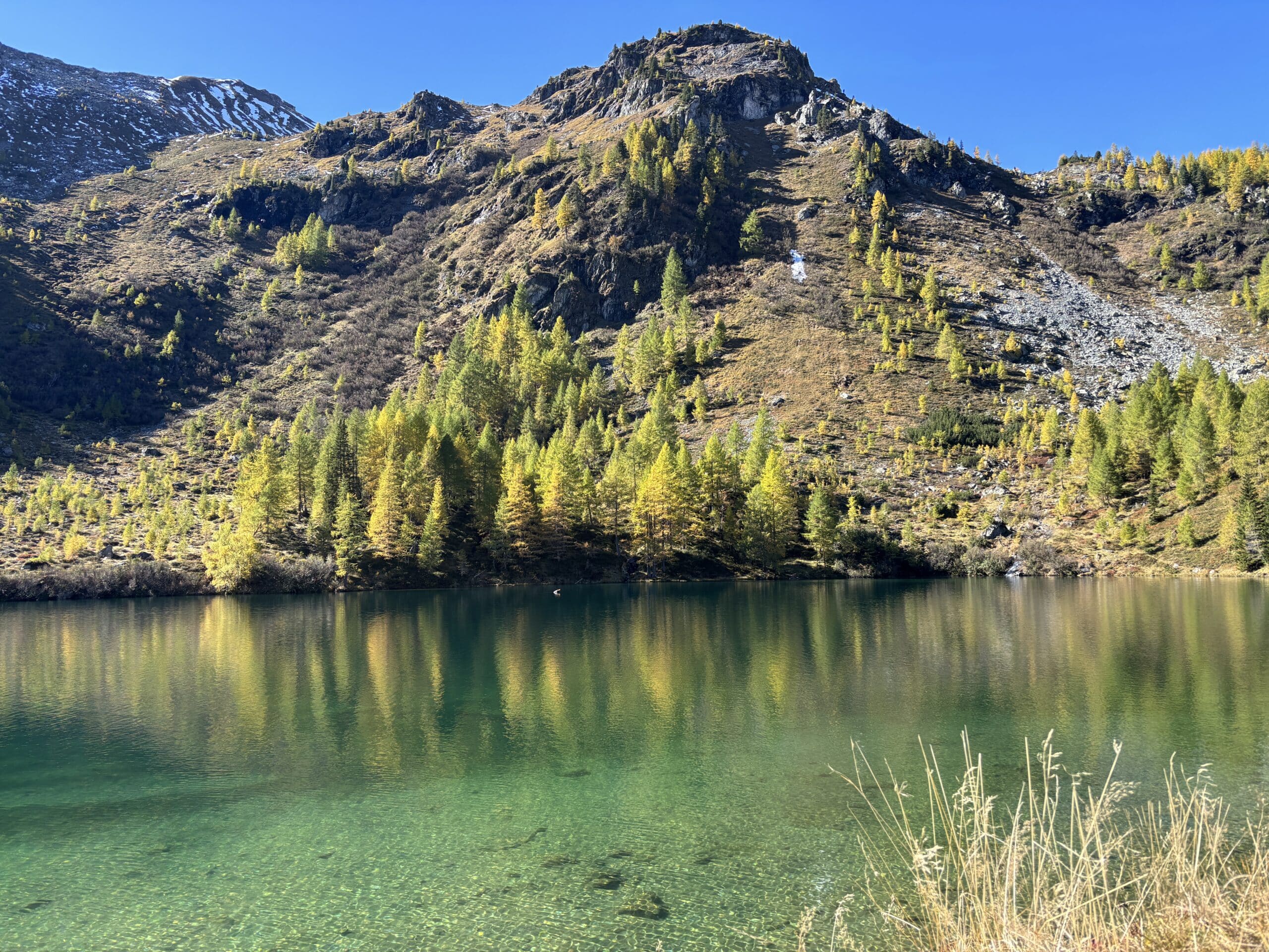 Wirpitschsee, Bergsee im Herbst