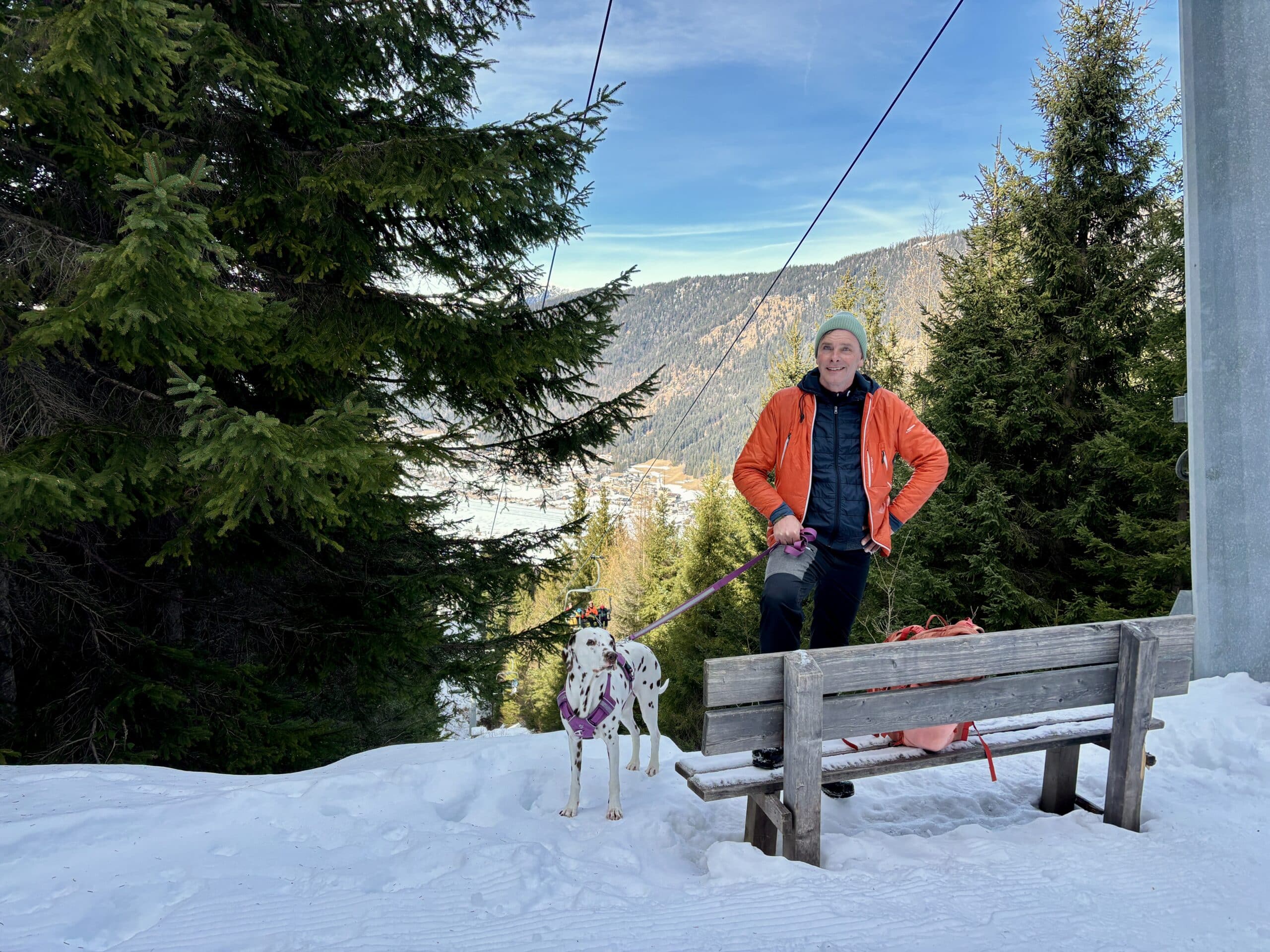 Winterwanderung mit Hund zur Naggler Alm am Weissensee